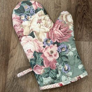 Oven Mitt Pot Holders Kitchen Gloves Perfect
Mother's Day and Housewarming Gift